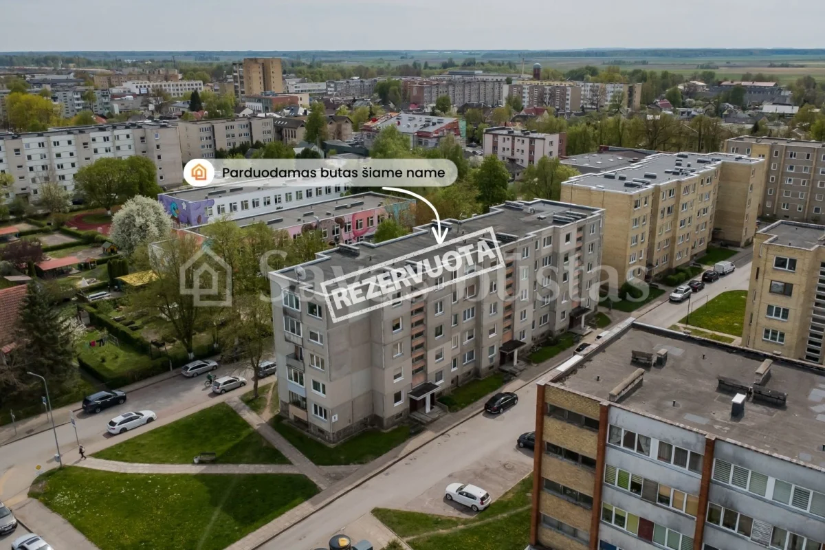 Parduodamas 3 kambarių butas Radviliškio rajone, Kaštonų g.