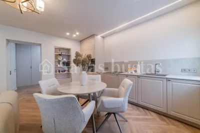 Išnuomojamas stilingas 2 kambarių butas Šiaulių bulvare – Vilniaus g. 217 (nuotrauka 3)