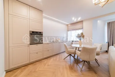 Išnuomojamas stilingas 2 kambarių butas Šiaulių bulvare – Vilniaus g. 217 (nuotrauka 4)