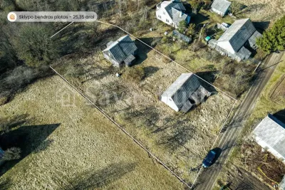 Išskirtinėje vietoje, ant upės kranto parduodama sodyba su 25,35 arų sklypu, Telšiu rajone, Kaunatavoje, Dvaro g. 3 (nuotrauka 3)