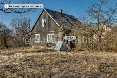 Išskirtinėje vietoje, ant upės kranto parduodama sodyba su 25,35 arų sklypu, Telšiu rajone, Kaunatavoje, Dvaro g. 3 (nuotrauka 4)