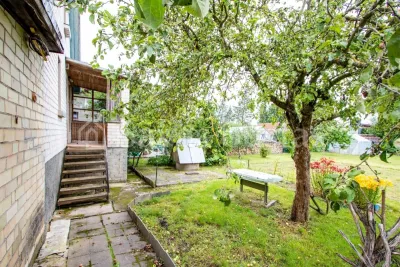 Parduodamas mūrinis sodo namas vieno aukšto su mansarda ir rūsiu, SB "Toliočiai", Tvenkinio g. 47, Toliočių k., Šiaulių r. (nuotrauka 2)