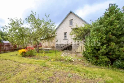 Parduodamas mūrinis sodo namas vieno aukšto su mansarda ir rūsiu, SB "Toliočiai", Tvenkinio g. 47, Toliočių k., Šiaulių r. (nuotrauka 3)