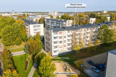 PARDUODAMAS ŠVIESUS 1 KAMBARIO BUTAS 2024 M. RENOVUOTAME NAME – JAUKIEMS NAMAMS AR PUIKIAI INVESTICIJAI! ŽEMAITIJOS G. 9, MAŽEIKIAI (nuotrauka 4)