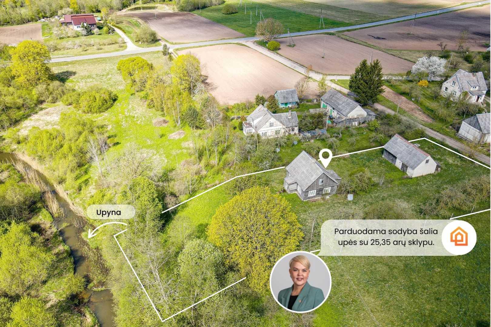 Išskirtinėje vietoje, ant upės kranto parduodama sodyba su 25,35 arų sklypu, Telšiu rajone, Kaunatavoje, Dvaro g. 3