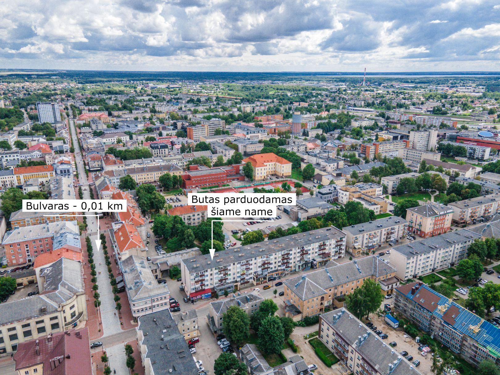 Parduodamas 1 kambario butas miesto centre, Dvaro g. 64, Šiauliuose