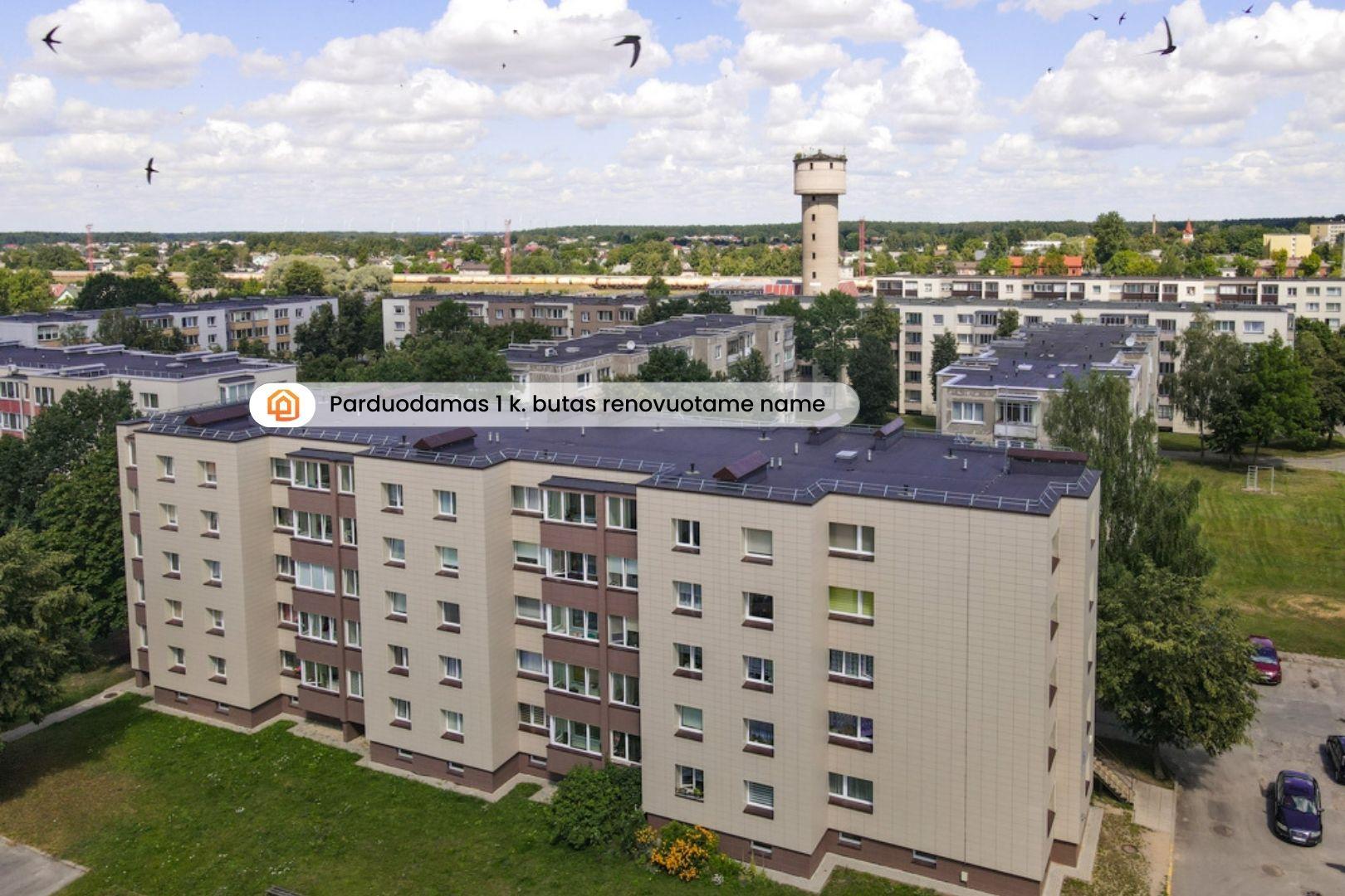 Parduodamas 1 kambario butas centre, renovuotame name, J. Tumo- Vaižganto g. 6, Mažeikiuose