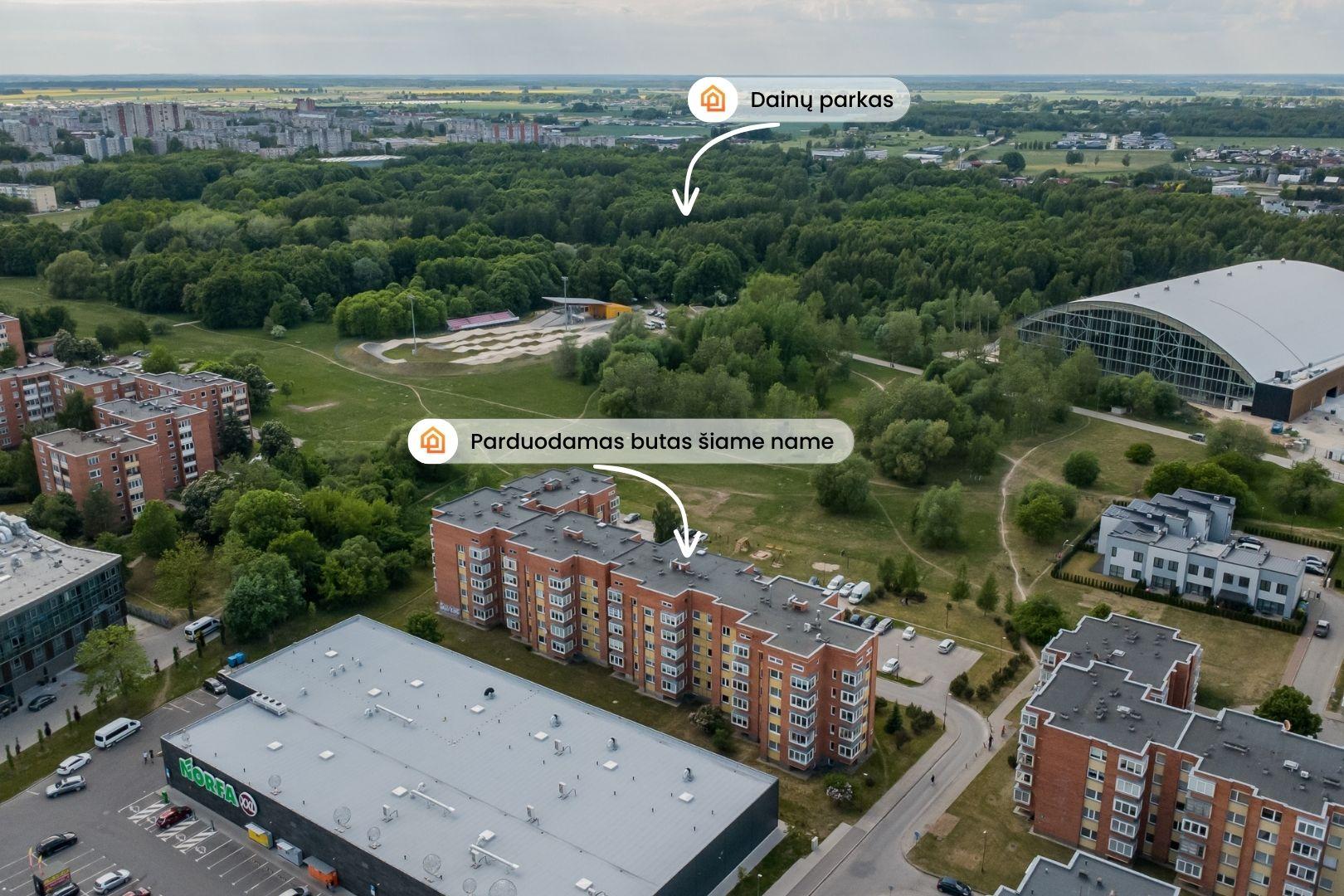Parduodamas 2 k. butas su i&scaron;pirkta palėpe &scaron;alia Dainų parko, Pauk&scaron;čių tak. 15, &Scaron;iauliuose