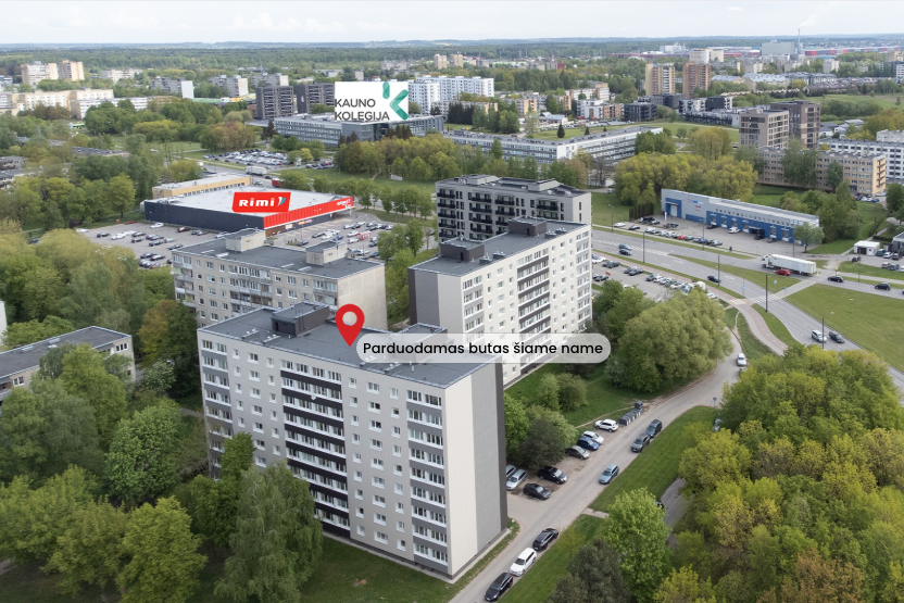 Parduodamas 2 kamb. butas renovuotame name Kaune, Pramonės pr.