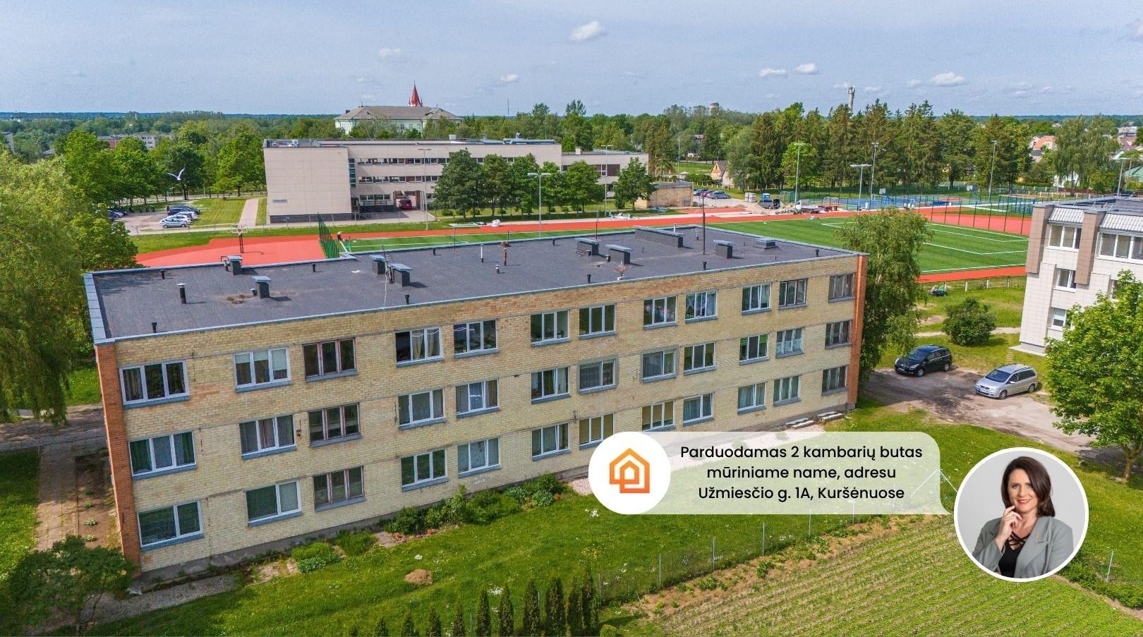 Parduodamas 2 kambarių butas mūriniame name, adresu Užmiesčio g. 1A, Kuršėnuose
