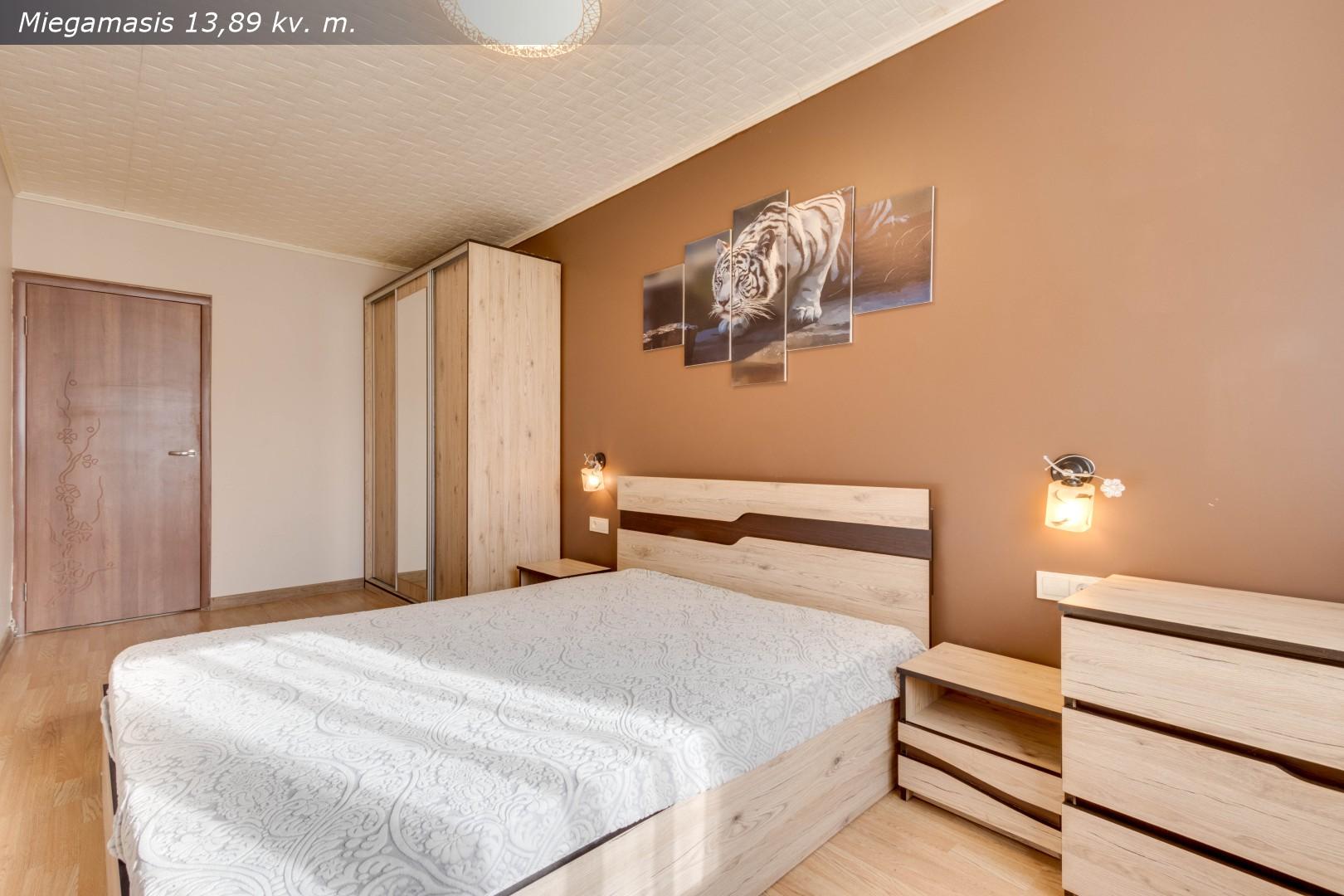 Parduodamas 2 kambarių butas Šiauliuose, Rasos g. 22
