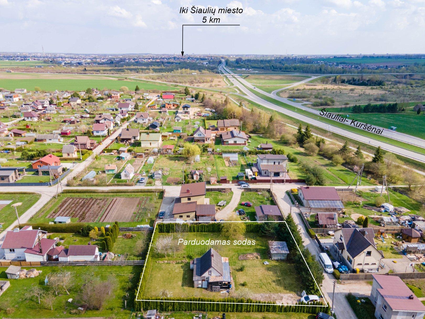 Parduodamas 5 km nuo Šiaulių miesto 13,64 arų sodo sklypas su mūriniu ir mediniu nameliu