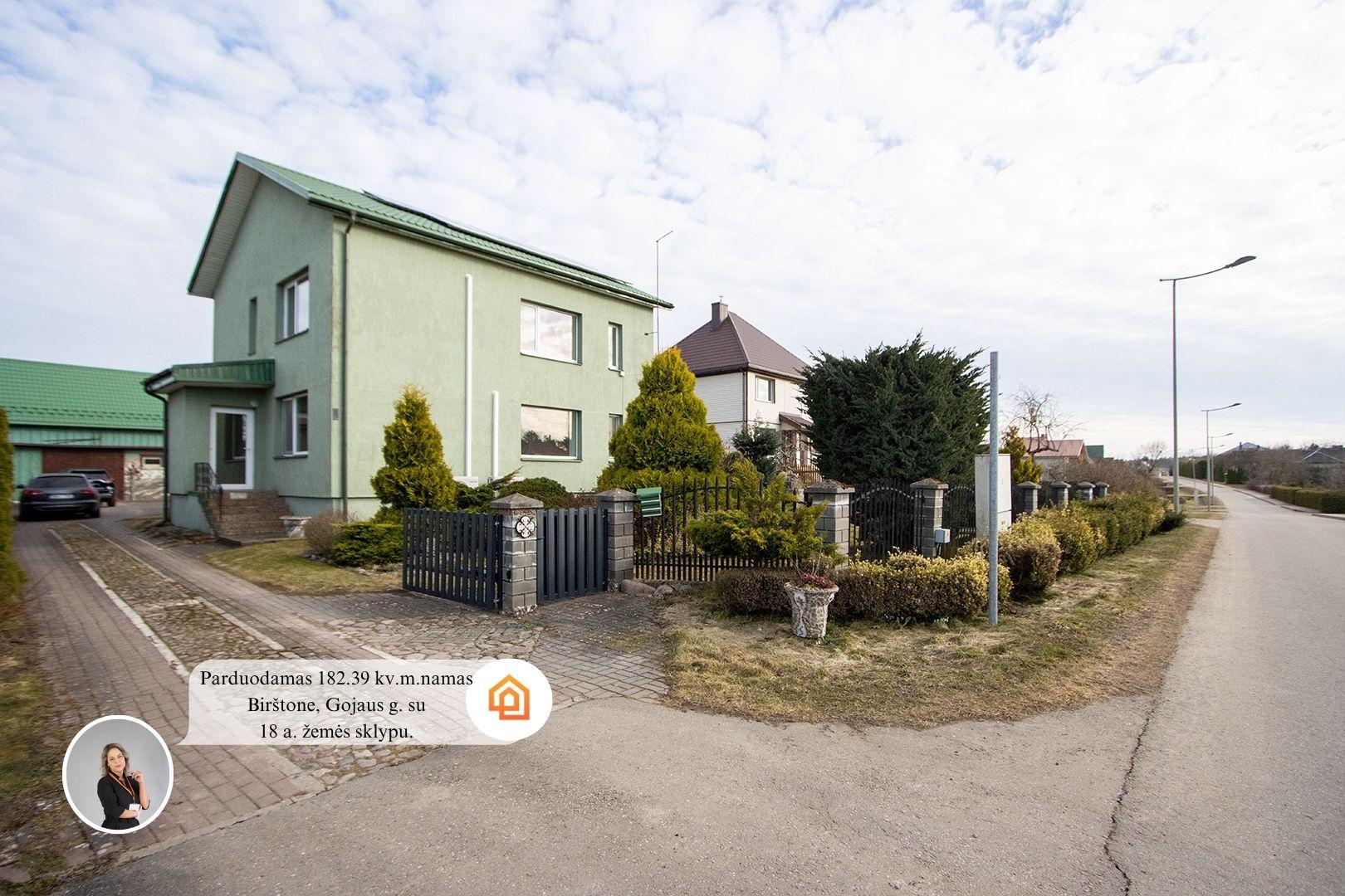 Parduodamas erdvus ir jaukus namas Bir&scaron;tone su 18 a. žemės sklypu
