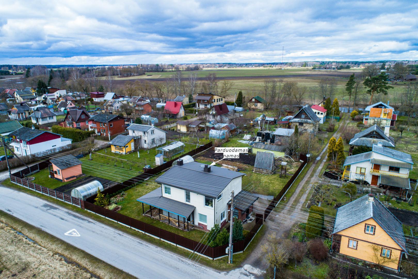 Parduodamas gyvenamasis namas su 9,91 arų sklypu Paupio g., Naujikų k., Panevėžio r.