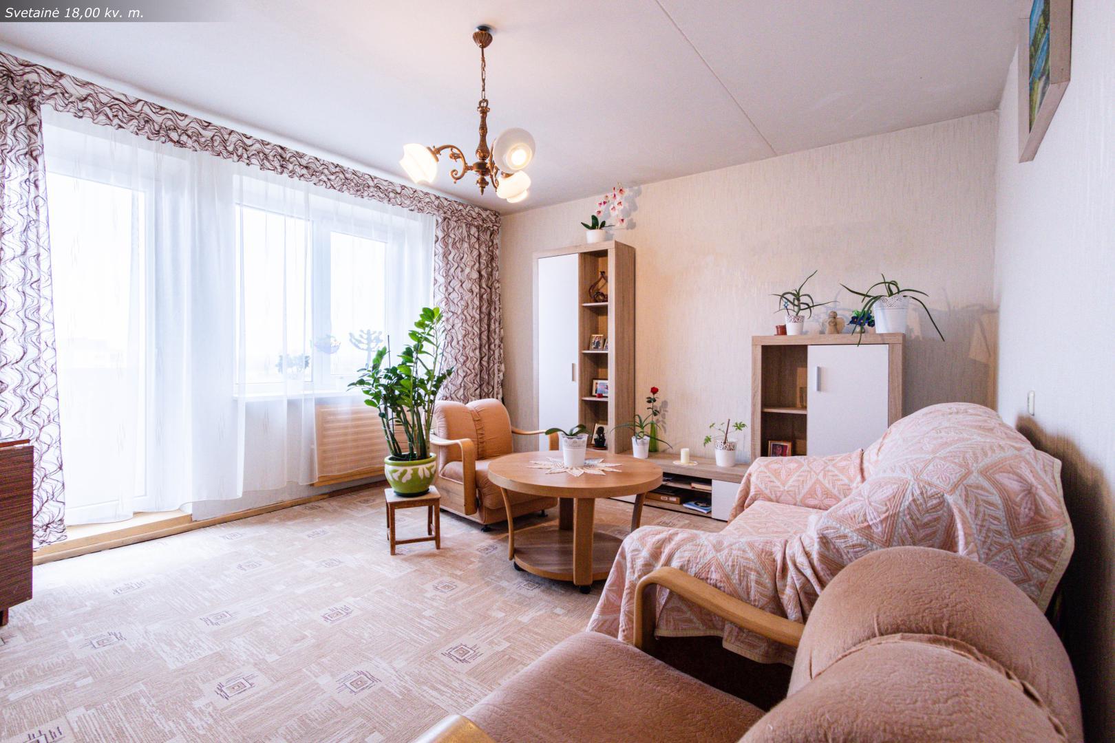 Parduodamas tvarkingas, patogaus išplanavimo, 2 kambarių butas Projektuotojų g. 12, Panevėžyje