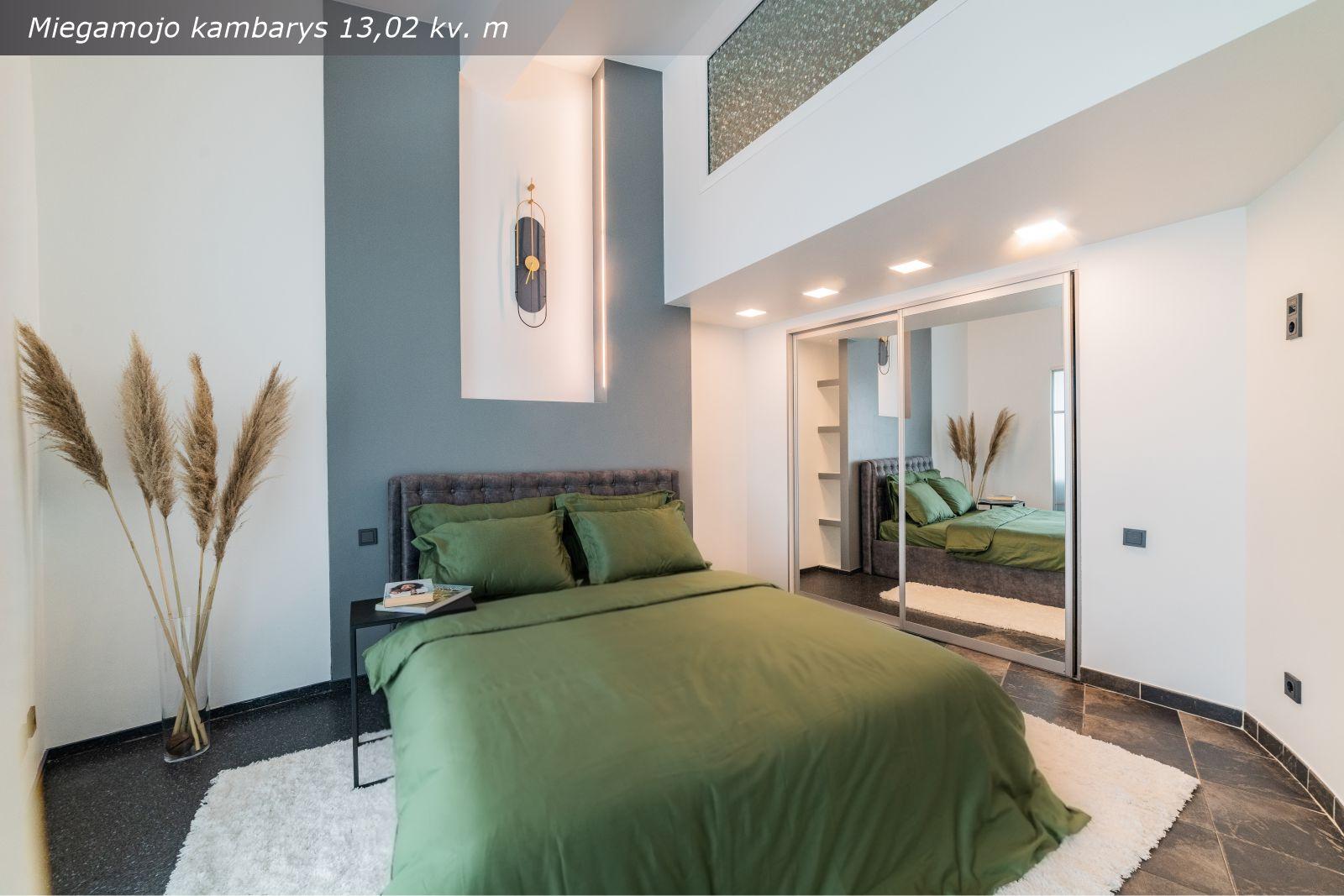 SUMAŽINTA KAINA! Parduodami modernūs loftinio tipo 2 kambarių išskirtiniai apartamentai pačiame Klaipėdos miesto centre — H. Manto g. 40!