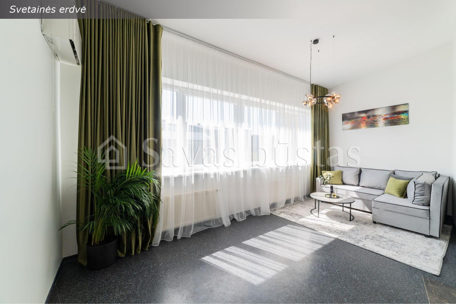 Parduodami modernūs loftinio tipo 2 kambarių išskirtiniai apartamentai pačiame Klaipėdos miesto centre — H. Manto g. 40!