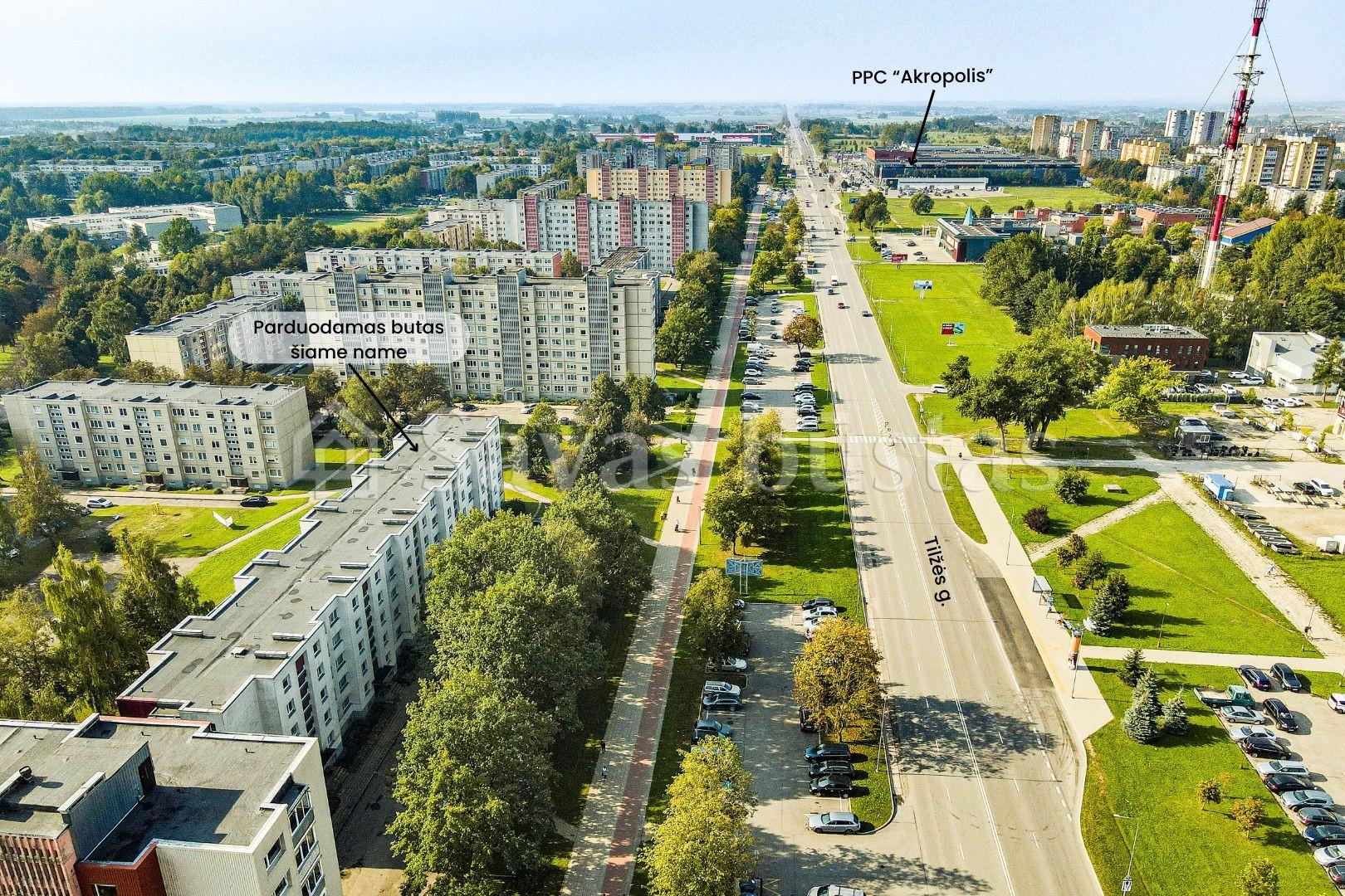 Labai maži šildymo kaštai! Parduodamas 4 kambarių butas renovuotame name V. Grinkevičiaus g. 8, Šiauliuose