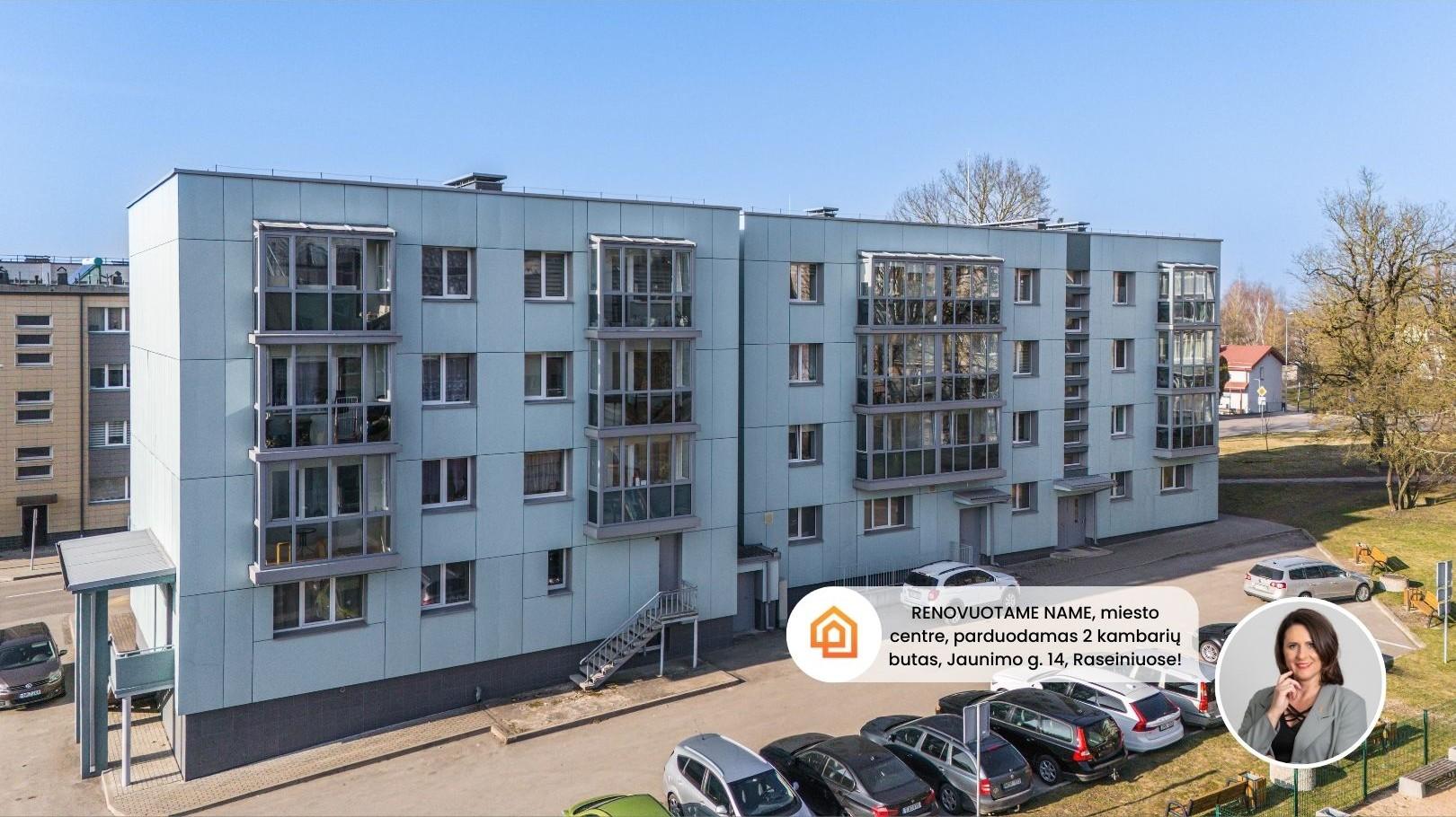 RENOVUOTAME NAME, miesto centre, parduodamas 2 kambarių butas, Jaunimo g. 14, Raseiniuose