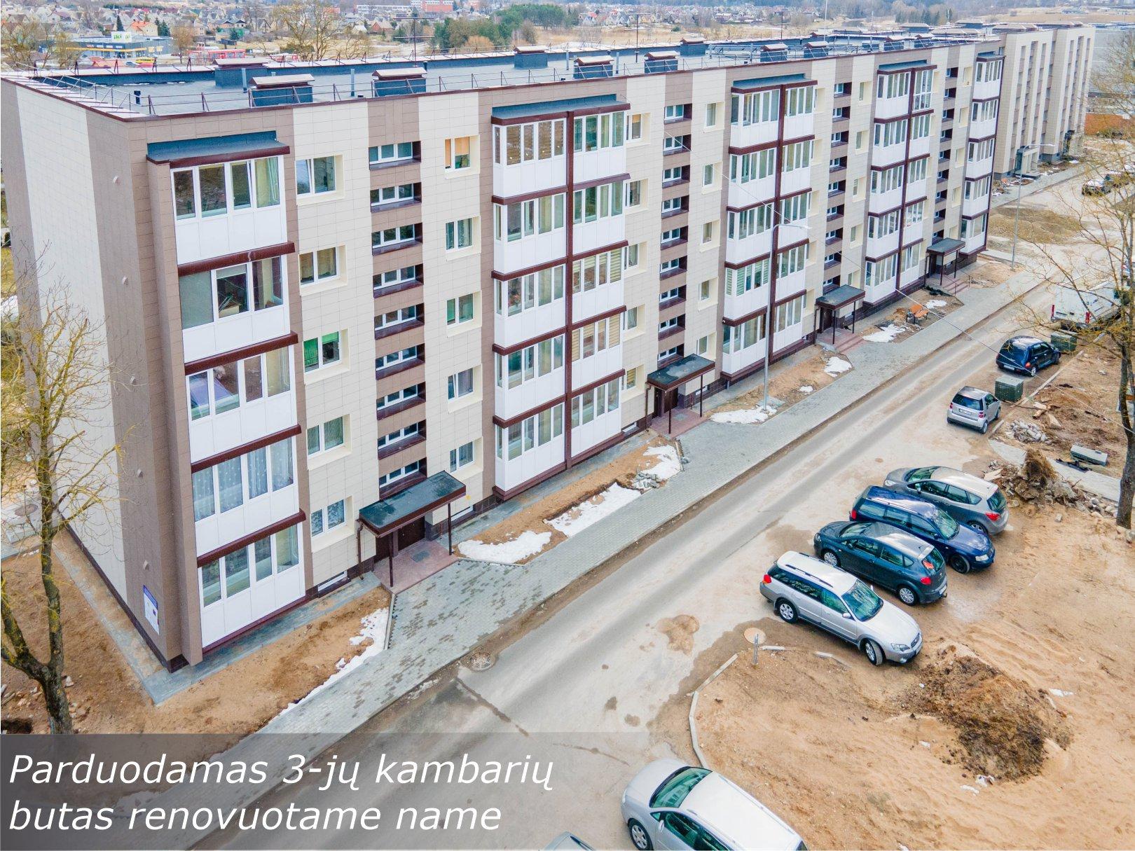 Renovuotame name parduodamas 3-jų kambarių butas V.Kudirkos g.  30, Kuršėnai