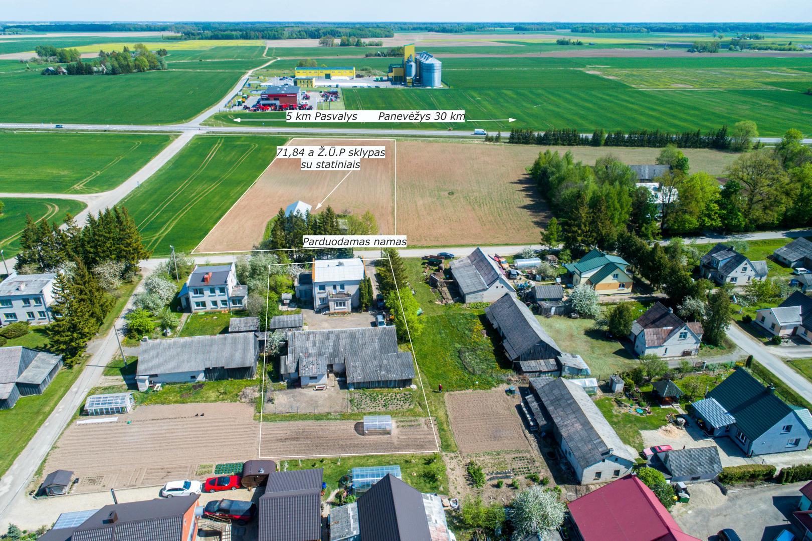 Šalia „via Baltica“ kelio, parduodamas gyvenamasis mūrinis namas su 16,44 arų ir 71,84 arų Ž.Ū.P skypais, Pasvalio r.,Talačkonių k., Ąžuolų g.