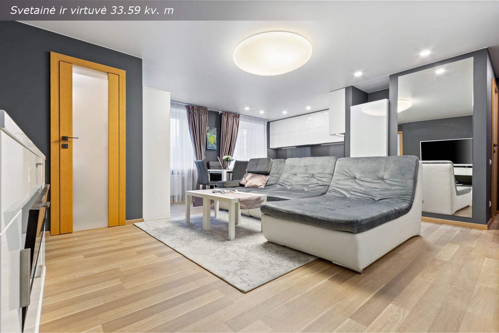 Suremontuotas, šviesus ir itin jaukus 3-jų kambarių butas renovuotame name, Baltijos pr. 71, Klaipėdos m.