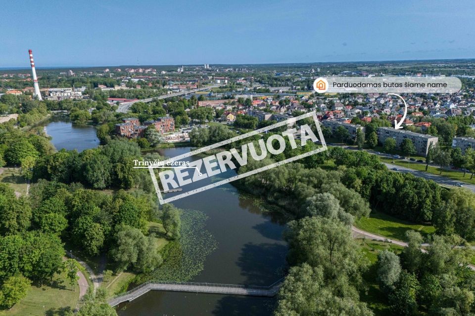 Parduodamas 2 kambarių butas strategiškai patogioje vietoje – Mokyklos g. 17, Klaipėdoje
