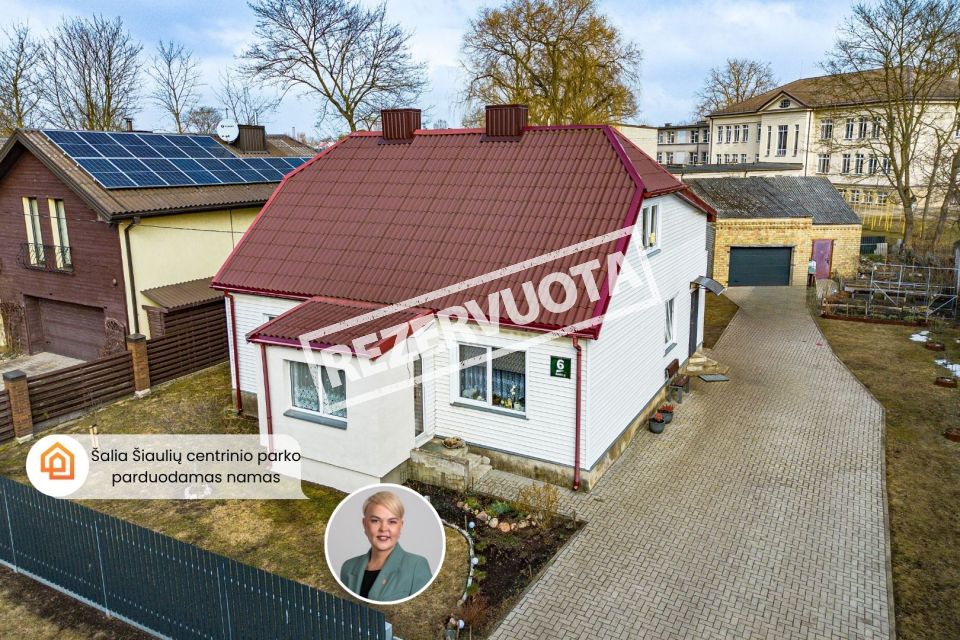 Parduodamas namas &Scaron;iauliuose, prie centrinio miesto parko, Dobilo g. 6
