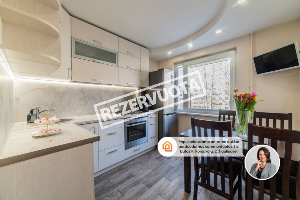 PILNAI ĮRENGTAS! ANTRAME AUKŠTE parduodamas 3 kambarių butas Korsako g. 2, Šiauliuose