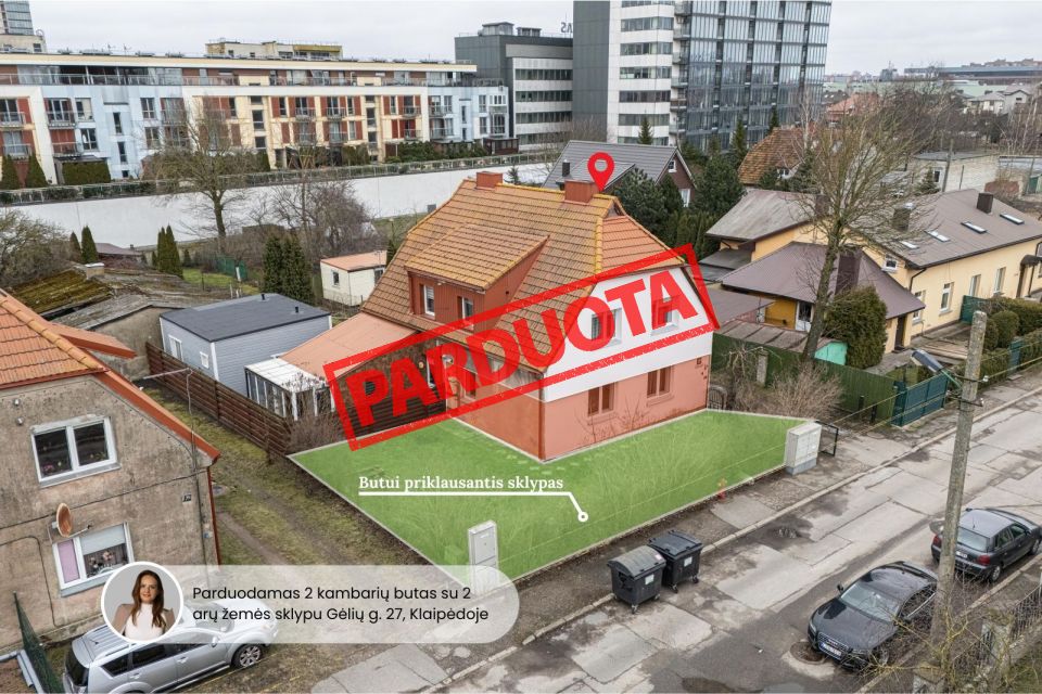 Parduodamas 2 kambarių butas su privačiu žemės sklypu Gėlių g. 27, Klaipėdoje