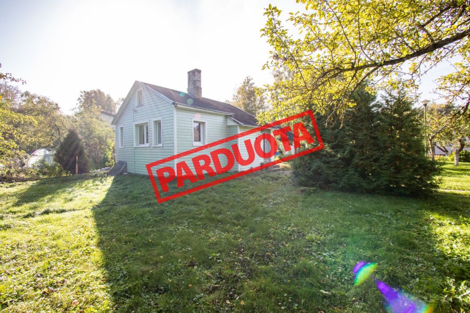 Nauja kaina, geras pasiūlymas. Parduodamas mūrinis sodo namas su 8,13 arų sklypu, Purienos Sodų 1-oji g. 40, Šiauliai.