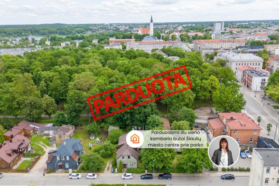 Parduodami du butai pačiame miesto centre besiribojančius su parku, Vaisių g. 6, &Scaron;iauliai