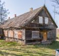 Kurtuvėnų miestelio širdyje, išskirtinėje vietoje, šalia Kurtuvėnų bažnyčios, parduodami sklypai, kurių bendras plotas 124,62 arai.