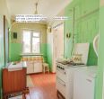Parduodama ½ (pusė) mūrinio namo dalis su 8,32 arų (iš bendro 15,57 a.) sklypu Užuovėjos g. 8, Ginkūnų k., Šiaulių r.