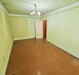Parduodamas 1 kambario butas su balkonu Krymo g. 12, &Scaron;iauliuose.
