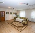 Parduodamas erdvus, pilnai įrengtas 316 m&sup2; ploto, 2 auk&scaron;tų mūrinis gyvenamasis namas su pusrūsiu ir ūkiniais pastatais Mažeikiuose, Kūlupio g.