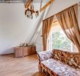 Parduodamas kompakti&scaron;kas gyvenamasis namas su 9,71 aro žemės sklypu Nepriklausomybės g. 31, Kelmėje.