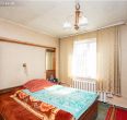 Parduodamas miesto centre bet ramioje vietoje mūrinis namas su sklypu Sakalo g. 4A, Šiauliai