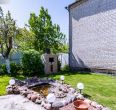 VERSLUI IR GYVENIMUI parduodamas namas su komercinėmis patalpomis Tulpių g., Panevėžyje