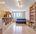 Parduodamas butas Klaipėdoje, Baltijos pr. 5 - 3 kambarių su dviem balkonais, renovuotame mūriniame name, komfortiškam gyvenimui ar investicijai