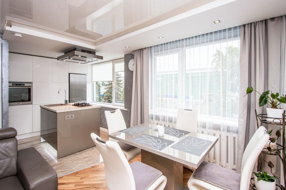 Išnuomojamas 2 kambarių butas miesto centre, Vilniaus g., Šiauliuose