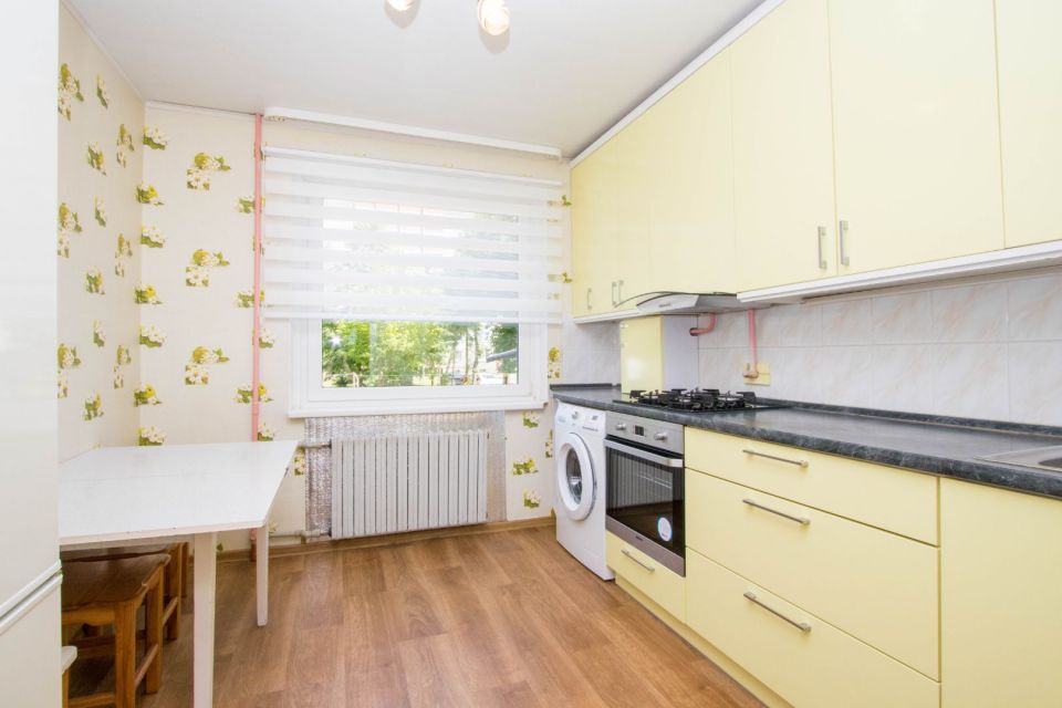 I&scaron;nuomojamas erdvus 2 kambarių butas Architektų g. 42, &Scaron;iauliuose
