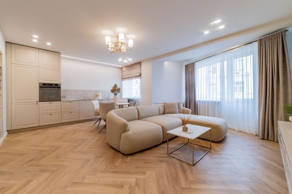 I&scaron;nuomojamas stilingas 2 kambarių butas &Scaron;iaulių bulvare &ndash; Vilniaus g. 217