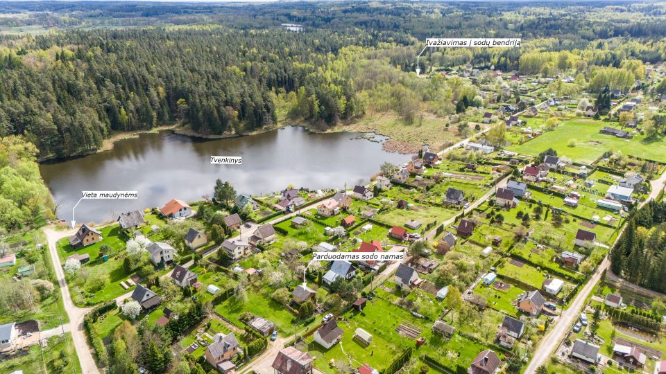 Kurtuvėnų regioniniame parke, Linartų kaime, parduodamas sodo namas su 6,32 arų sklypu.