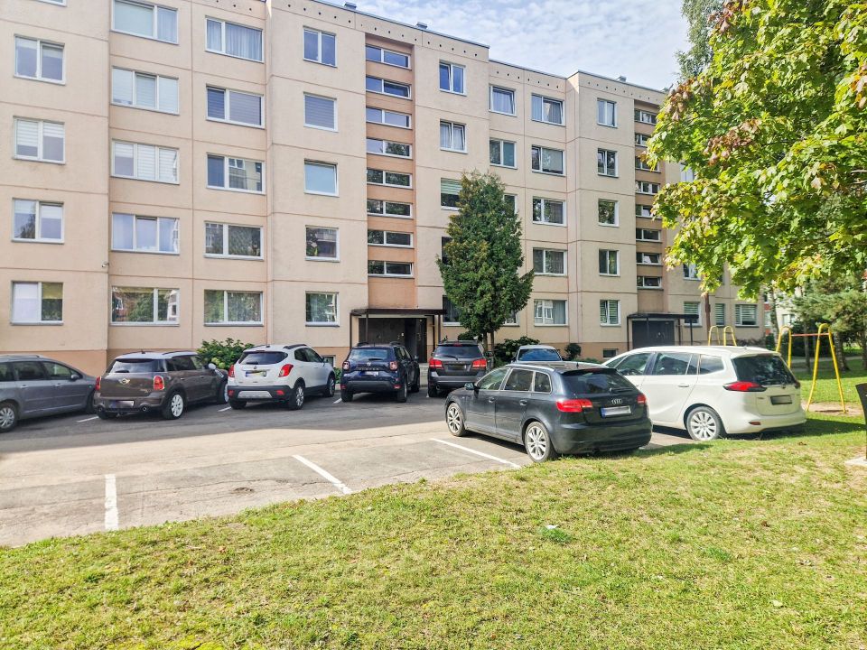 Parduodamas 1 kambario butas su balkonu Krymo g. 12, &Scaron;iauliuose.