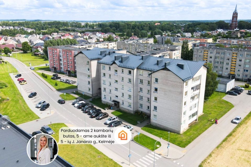 Parduodamas 2 kambarių butas Kelmėje, J. Janonio g.