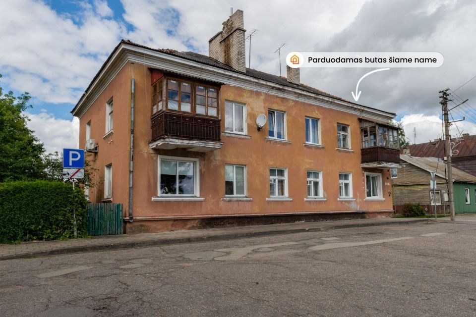 Parduodamas 2 kambarių butas Vabalninko centre, Žolinės a. 17, &scaron;alia bažnyčios