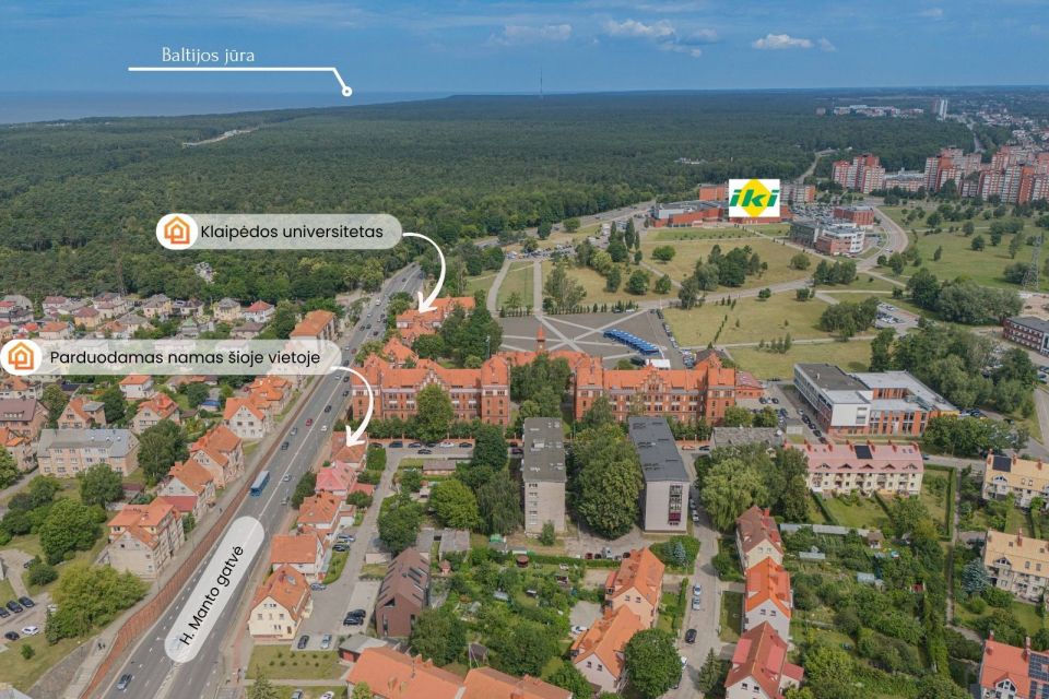 Parduodamas namas Klaipėdoje - gyvenamasis mūrinis namas su garažu ir 4,87 a sklypu pačiame Klaipėdos centre H. Manto g. 82A!