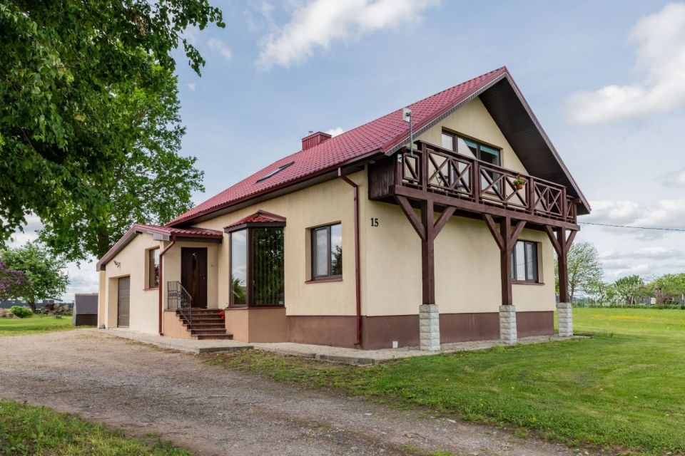 Parduodamas pilnai įrengtas gyvenamasis namas Pailių k., Geltonoji g. 15, &Scaron;iaulių r.