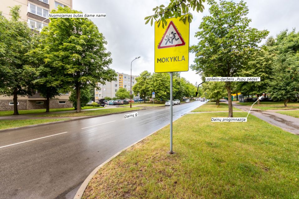 Išnuomojamas tvarkingas ir švarus 3 kambarių butas Dainų g. 104, Šiauliuose.